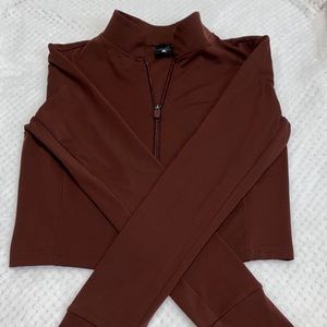 Balance Athletica kodiak crop zip